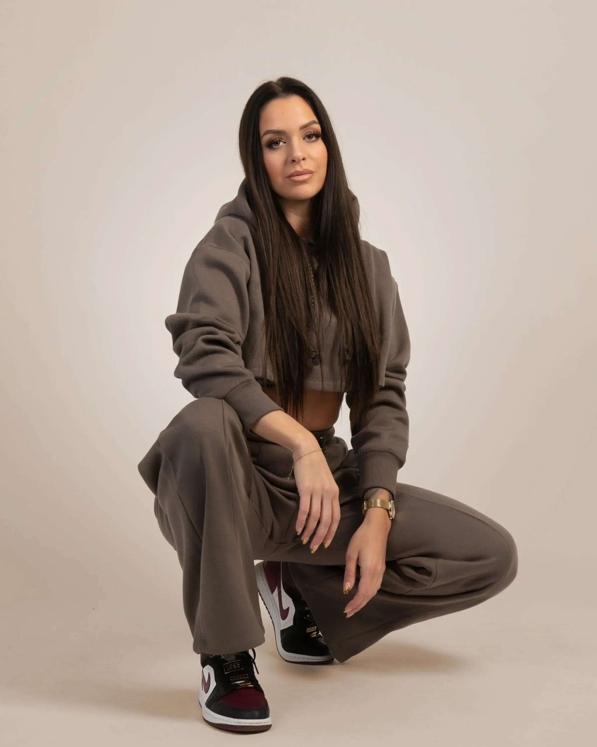 Dam Gavelo Chill Lounge Cropped Hoodie Taupe