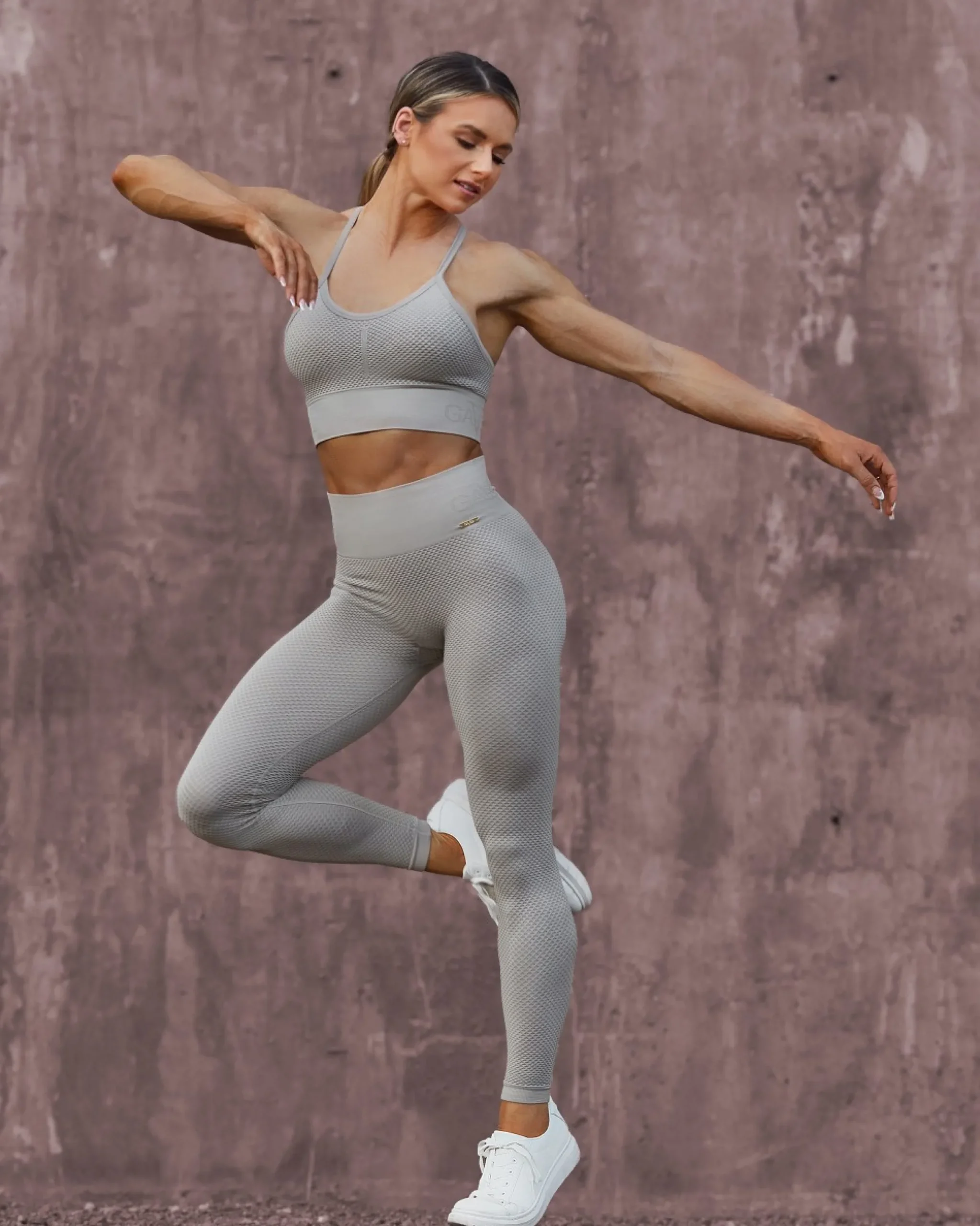 Dam Gavelo Seamless Honeycomb Beige Tights