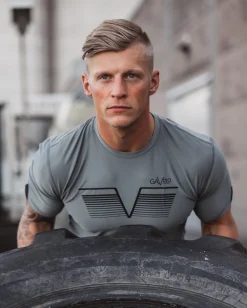 Herr Gavelo Sniper Green Rashguard T-Shirt