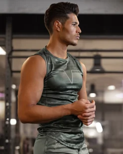 Herr Gavelo Sniper Green Sleeveless Tee